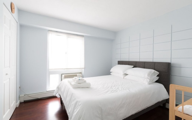photo 4 of Harvard Square Apartments by Next Star