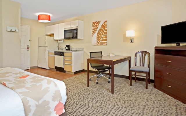 photo 2 of Hawthorn Suites by Wyndham Cincinnati Blue Ash