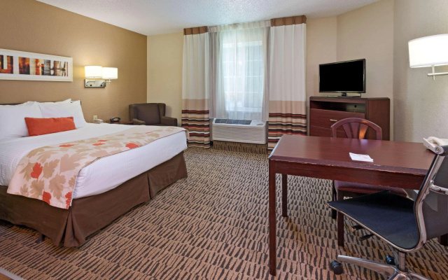 photo 3 of MainStay Suites Orlando Altamonte Springs