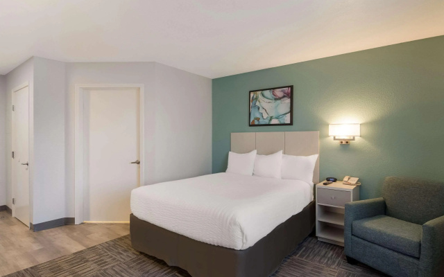 photo 3 of MainStay Suites Raleigh - Cary