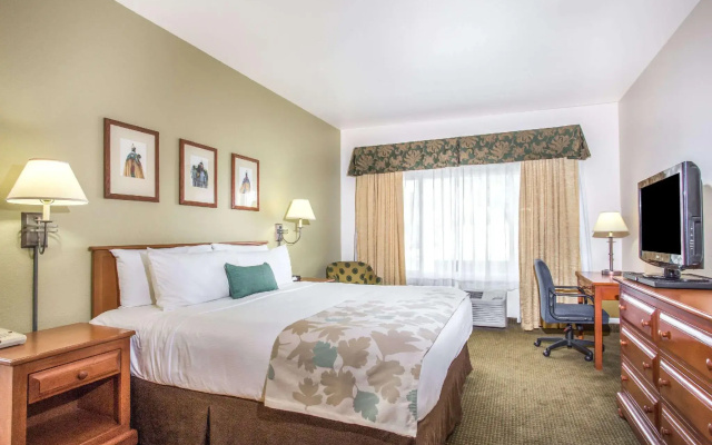 photo 3 of Hawthorn Suites by Wyndham Tempe/Mesa/Phoenix Area