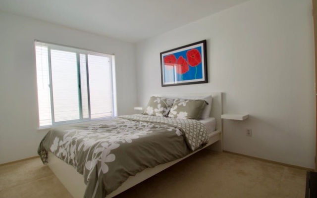 photo 5 of Heart of Ballard Stylish Airy Penthhouse