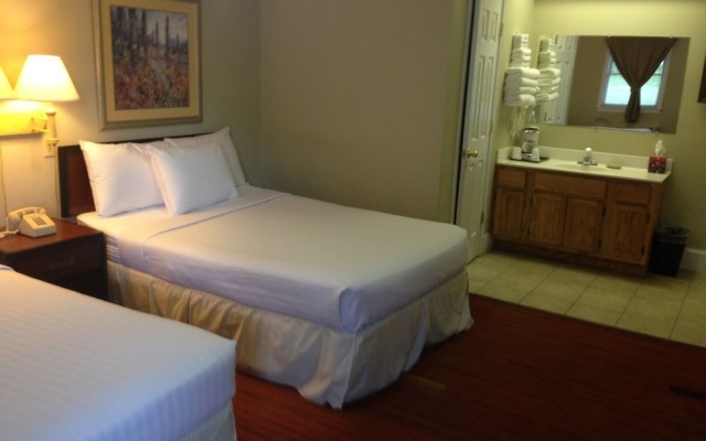 photo 3 of Hearth & Home Inn