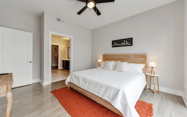 photo 3 of Heaven in Charlotte Furnished Apartments