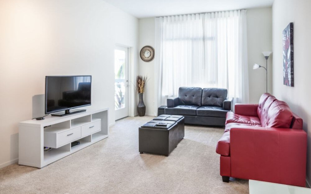 photo 2 of Heaven on Washington Furnished Apartments - Heart of the City