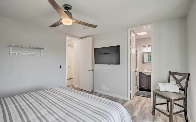 photo 4 of Charming Oceanside Condo w/ Beach & Pool Access!