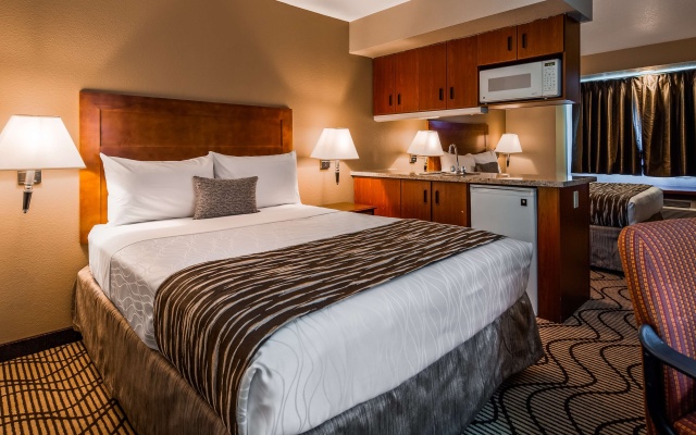photo 4 of SureStay Plus Hotel by Best Western Rocklin
