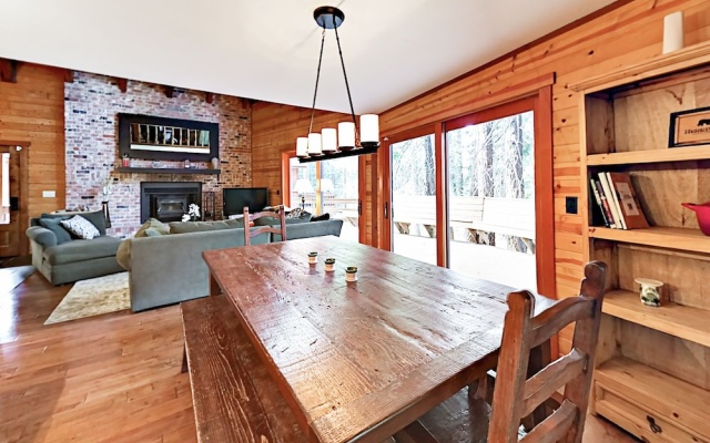 photo 4 of Herringbone Cabin 3 Bedrooms 2 Bathrooms Cabin