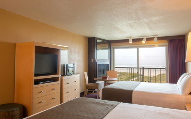 photo 3 of Hi-Tide Oceanfront Inn