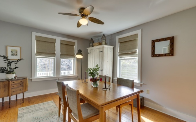 photo 2 of Hidden Charlottesville Home: 4 Mi to Downtown!