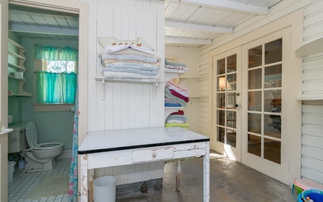 photo 3 of Hideaway by RedAwning