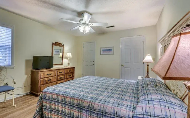 photo 5 of High Cs - 1 by RedAwning