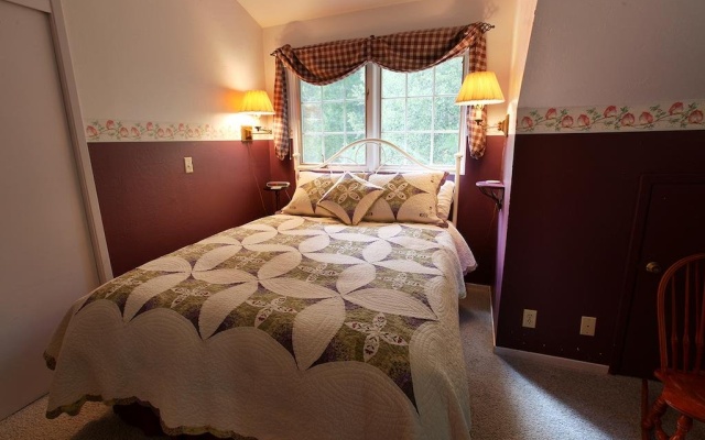photo 2 of Highland House Bed and Breakfast