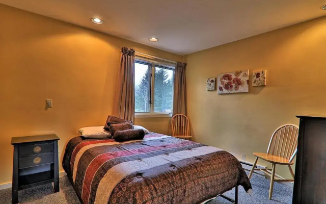 photo 2 of Highridge Condominium Unit B9