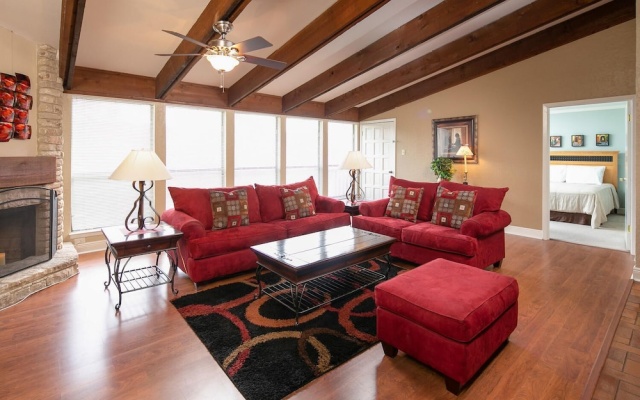 photo 5 of Hill Country Hideaway Tbm 208 2 Bedroom Condo by RedAwning