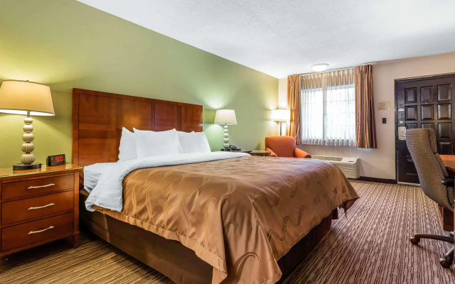 photo 3 of Quality Inn Forsyth near GA Public Safety Training Center
