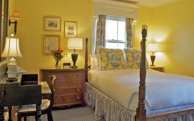 photo 5 of Hilltop Inn