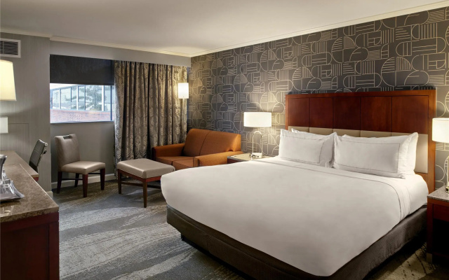 photo 4 of DoubleTree by Hilton Akron Fairlawn