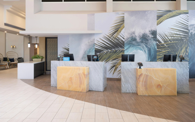 photo 2 of Hilton Cocoa Beach Oceanfront