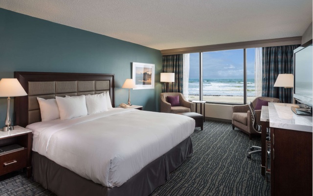photo 4 of Hilton Cocoa Beach Oceanfront