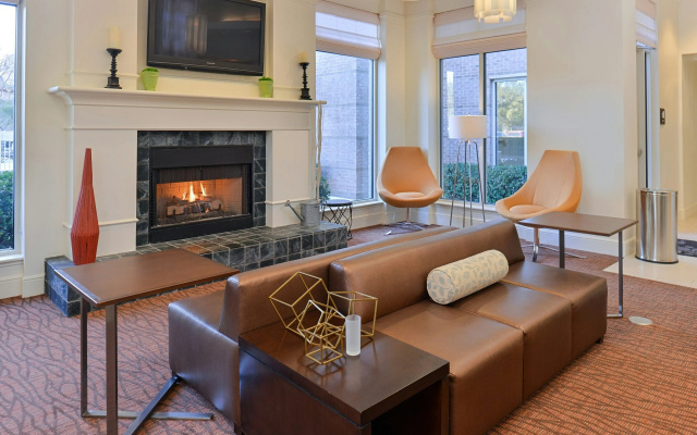 photo 4 of Hilton Garden Inn Dallas/Addison