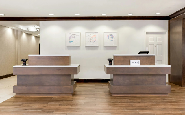 photo 2 of Hilton Garden Inn Dulles North