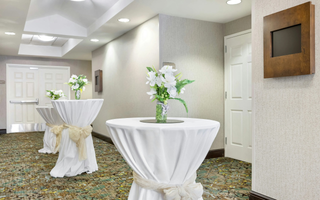 photo 4 of Hilton Garden Inn Dulles North
