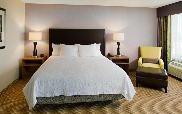 photo 3 of Hilton Garden Inn Hartford North/Bradley Int'l Airport
