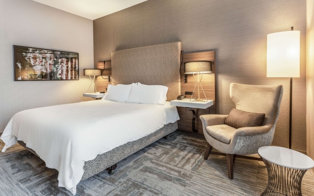 photo 5 of Hilton Garden Inn Indianapolis Downtown