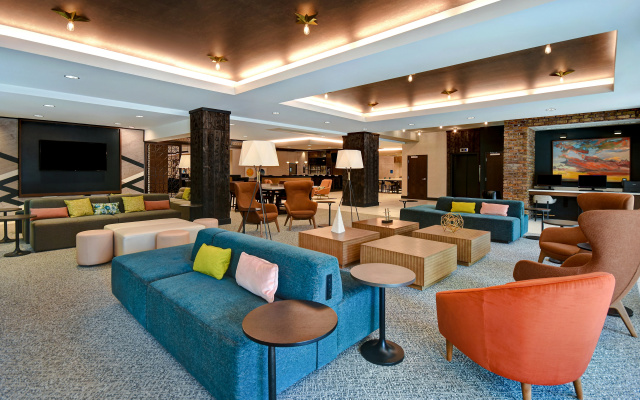 photo 2 of Hilton Garden Inn Kalamazoo