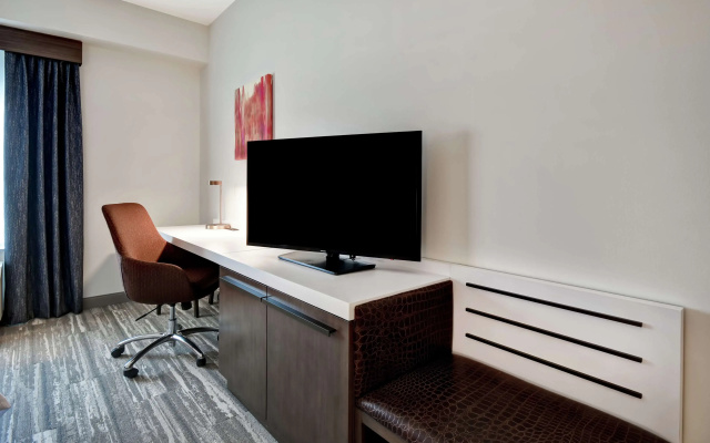photo 5 of Hilton Garden Inn Lansing West