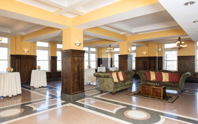 photo 5 of Hilton Garden Inn Louisville Downtown