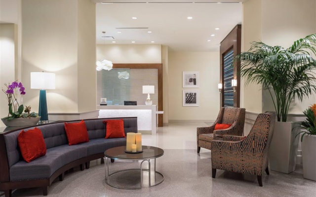 photo 2 of Hilton Garden Inn Miami Dolphin Mall