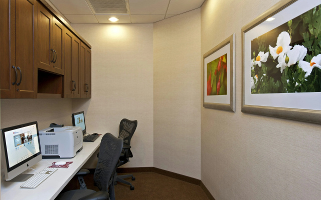 photo 5 of Hilton Garden Inn Milwaukee Downtown