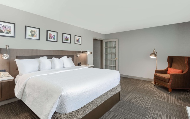 photo 4 of Hilton Garden Inn Philadelphia Center City