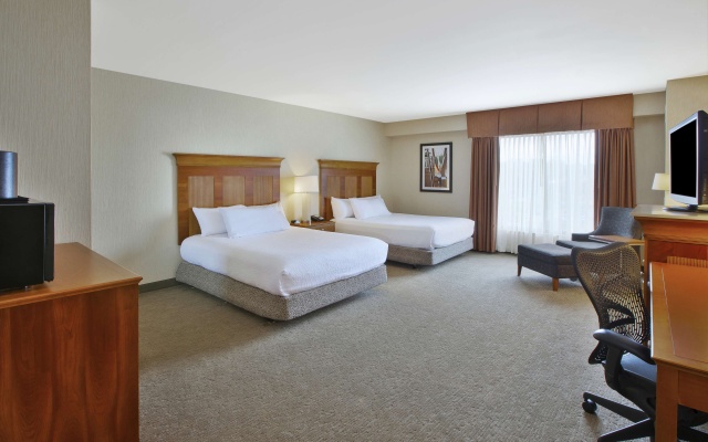 photo 4 of Hilton Garden Inn Portland Downtown Waterfront