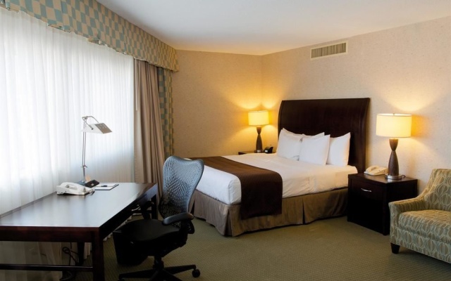 photo 4 of Hilton Garden Inn City Center