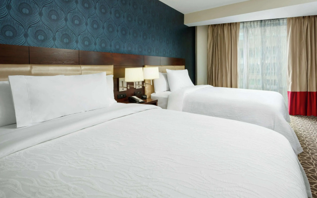 photo 5 of Hilton Garden Inn Washington DC/Georgetown Area