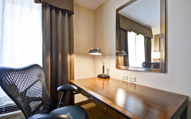 photo 3 of Hilton Garden Inn Sarasota - Bradenton Airport