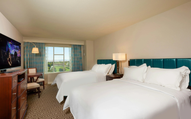 photo 3 of Hilton Grand Vacations Club Paradise Las Vegas