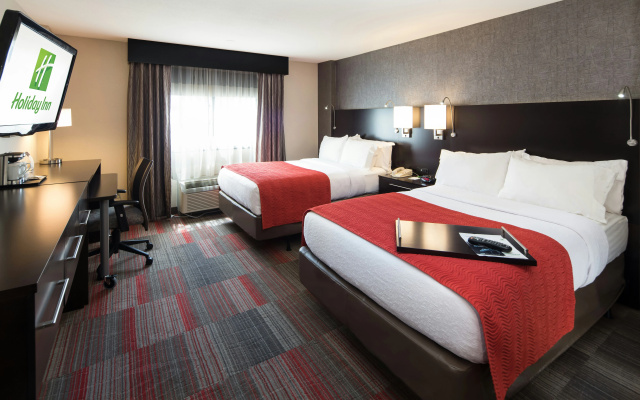 photo 3 of Holiday Inn Milwaukee Riverfront by IHG