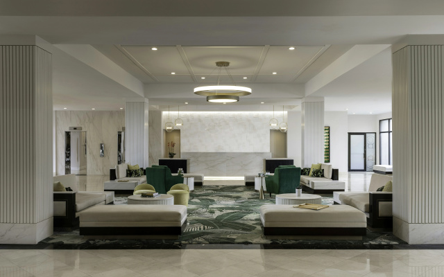 photo 4 of Hilton Palm Beach PBI