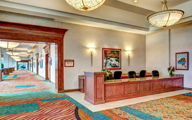 photo 2 of Hilton Seattle Airport & Conference Center