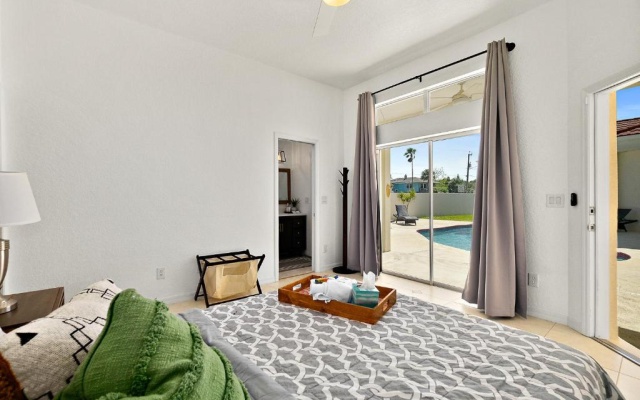 photo 3 of HIP 2 mstrs, pvt htd slt pool/SPA, 2min wlk beach