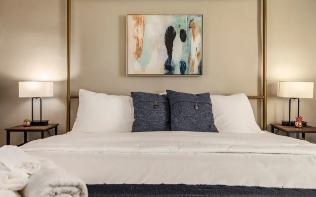 photo 3 of Historic Cozysuites 4BR 2BA With Modern Touches