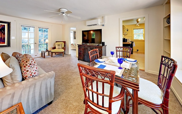 photo 4 of Historic El Cid Duplex 1 Bedroom 1 Bathroom Duplex