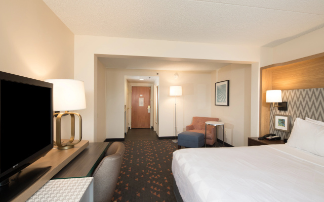 photo 4 of Holiday Inn & Suites Ann Arbor Univ Michigan Area by IHG