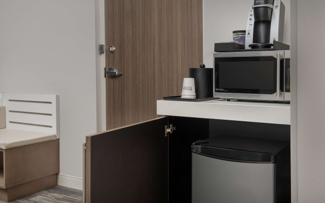 photo 4 of Hilton Garden Inn Columbia Airport