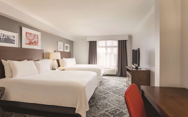 photo 5 of Pace Hotel Addison