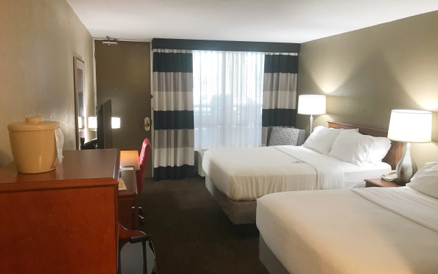 photo 4 of Holiday Inn Alexandria by IHG